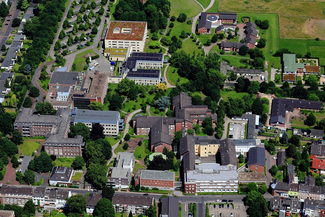 Luftbild Krankenhaus