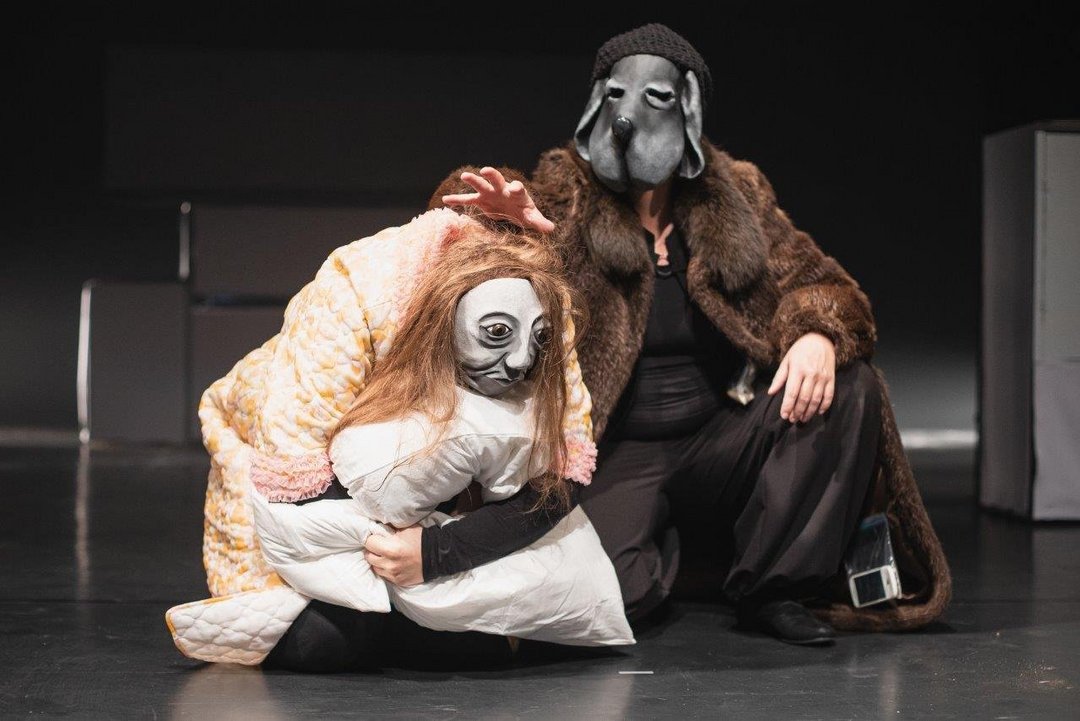 Figurentheater "Der schwarze Hund"