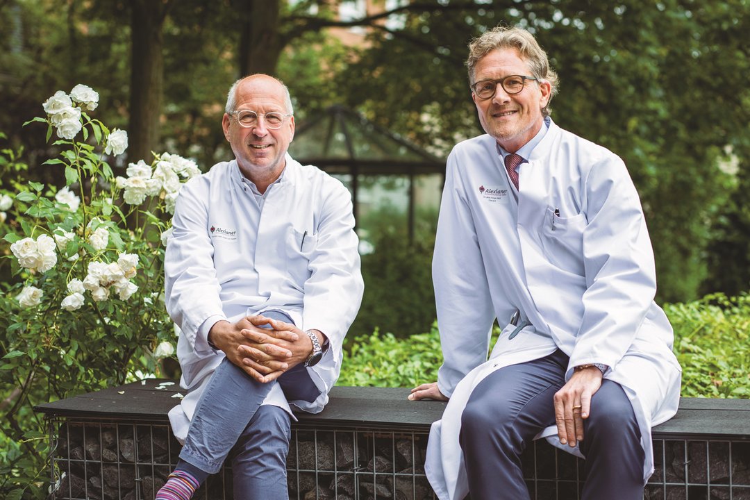 Experten für Schlaganfallbehandlung der Klinik für Neurologie. Chefarzt Prof. Dr. Hans-Jürgen von Giesen (l.) und Leitender Oberarzt Dr. Jens-Holger Moll