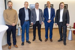 fünf Männer