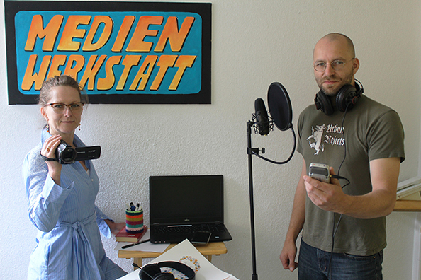 In der Medienwerkstatt: Beate Lafos und Norbert Pelzer